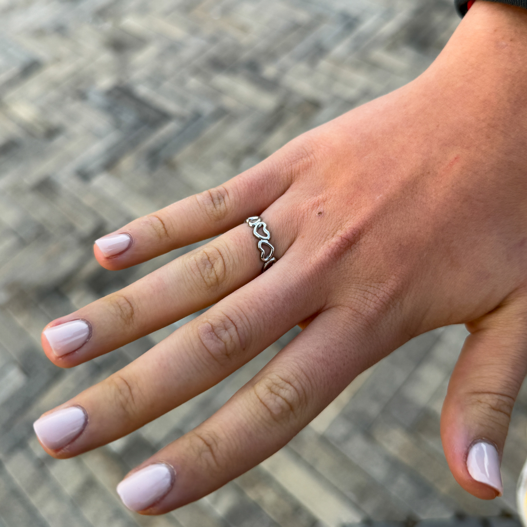 Mini Love Loop Ring