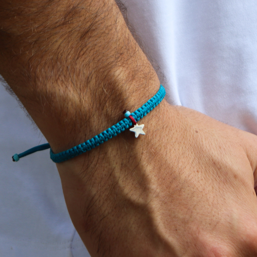 Star on Blue Box Knot Cord