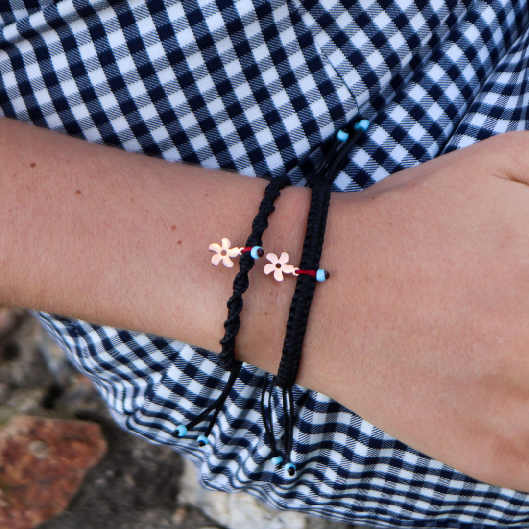 Daisy on Black Spiral and Box Knot Cord