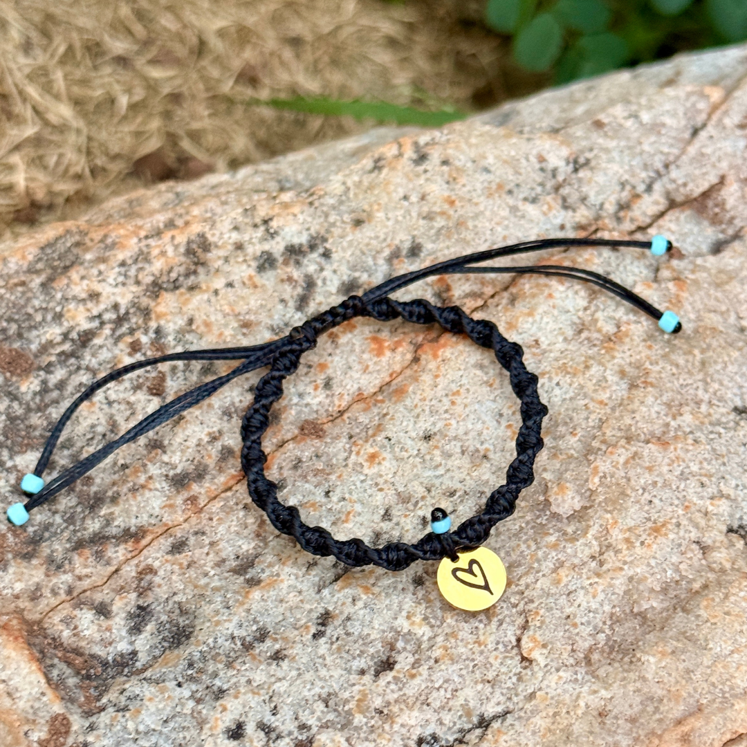 Yellow Gold Disc with Black Heart Spiral Cord